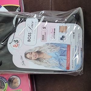 Bobbi Boss premium synthetic hair Lace front wig in F1B/30 MLF379 Gardenia